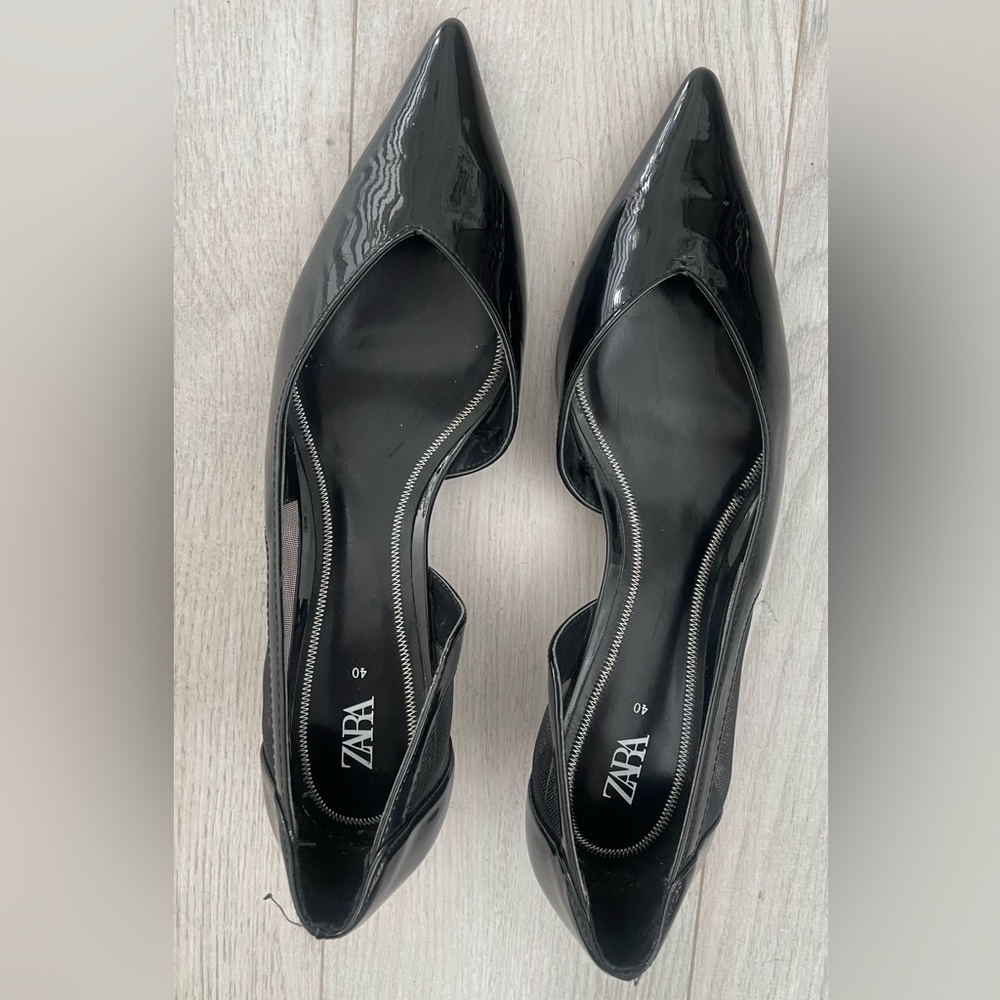 ZARA black shiny shoes